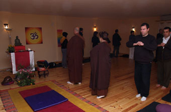 20070925221156-azz015.jpg